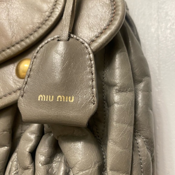 MIU MIU MATALESSE NAPA LEATHER CROSS BODY/SHOULDER BAG - Picture 8 of 13